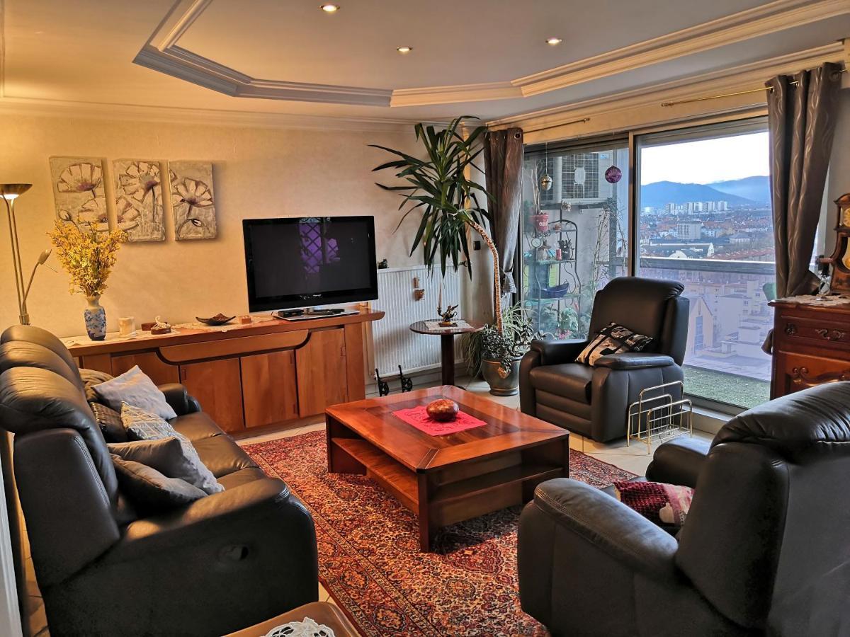Bel Appartement Avec Vue Splendide Sur Toute La Ville De Colmar - Parking Gratuit Exterior foto